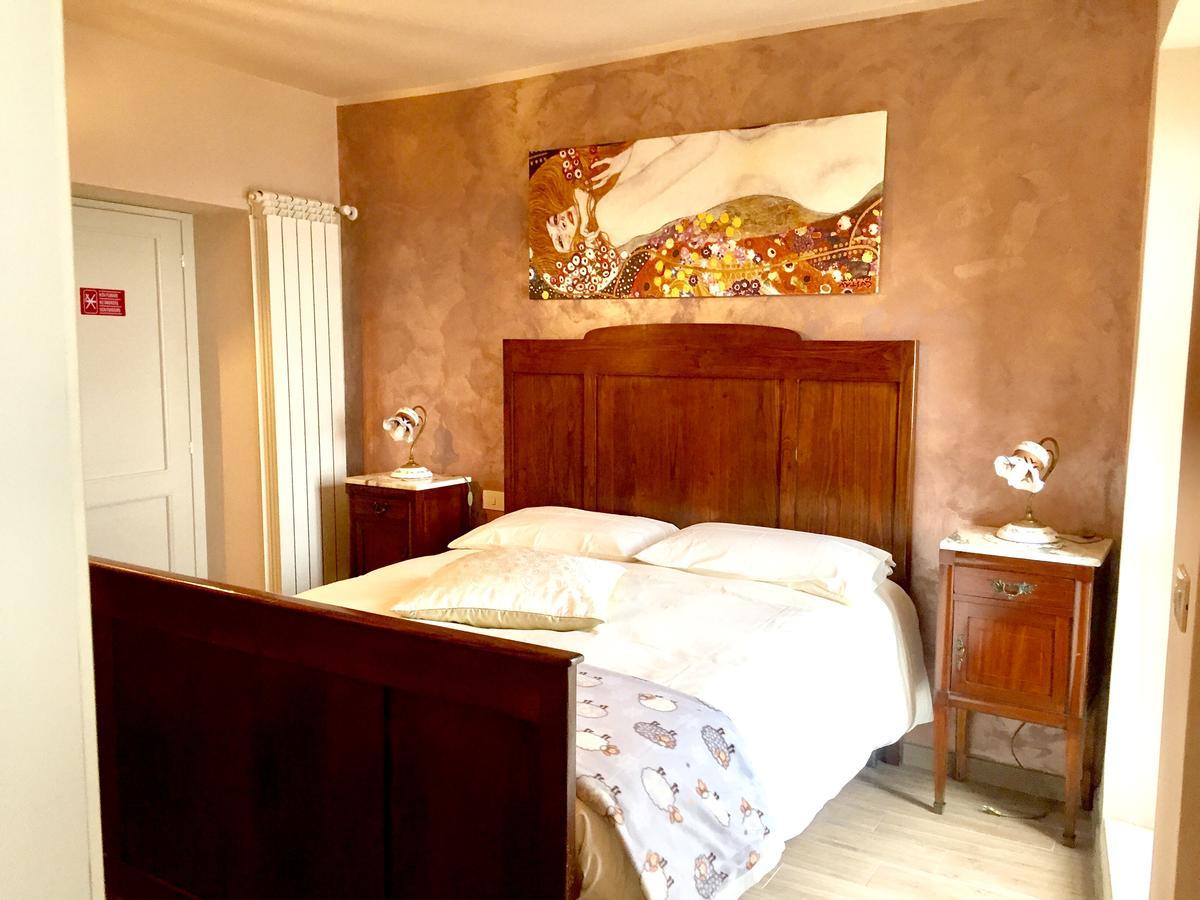 로카 마시마 Il Borgo Antico B&B 외부 사진